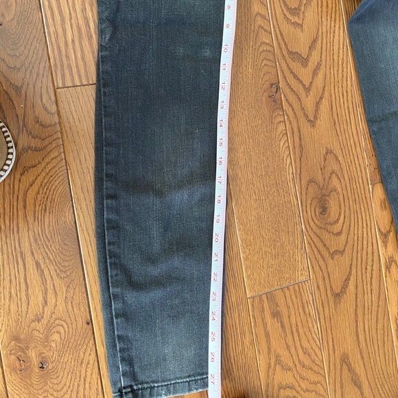 Free People - black, distressed skinny jeans - Picture 6 of 8